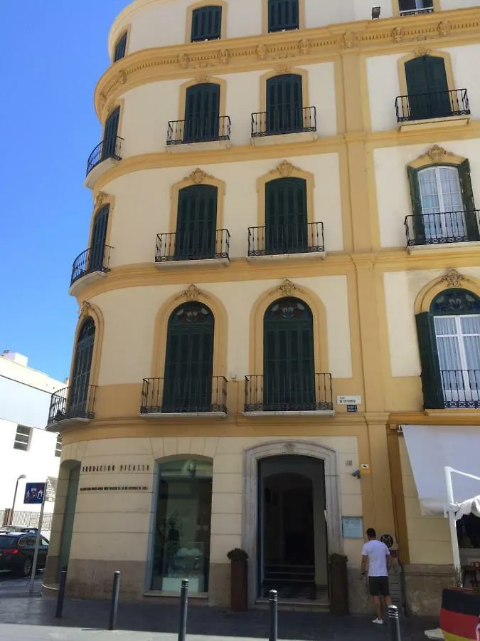 Malagueta Suites Malaga Apartment